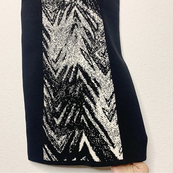 NWT A/X Armani Exchange Textured Knit Sleeveless Bodycon Dress Size XS $108 - Picture 3 of 6